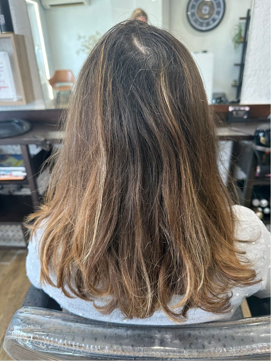 Salon de coiffure Mouans-Sartoux Salon de coiffure mouans sartoux Coiffeur mouans sartoux Coupe brushing Balayage Hombré Coloration Blonde Plascassier
